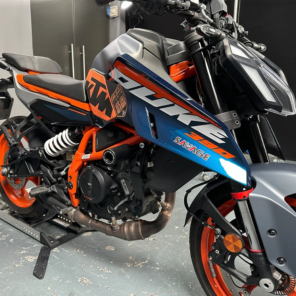 390 Adventure Enduro R 125 SMC R Rahmenverkleidungsschutz – Bild 3