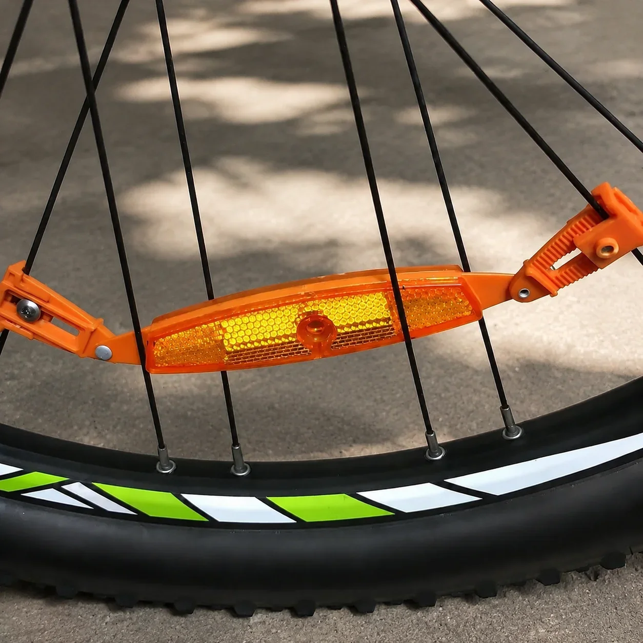 1 Paar Fahrrad-Speichenreflektoren, reflektierende Radstreifen – Image 6