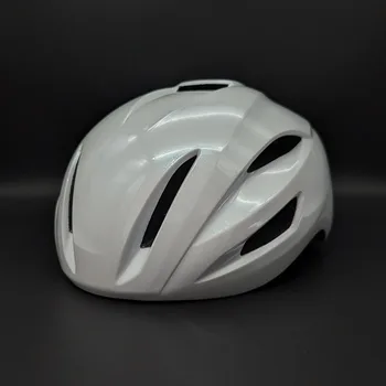 Ultraleichter Outdoor-Fahrradhelm MTB Rennradhelm für Männer und Frauen Fahrrad-Sicherheitshelm Capacete